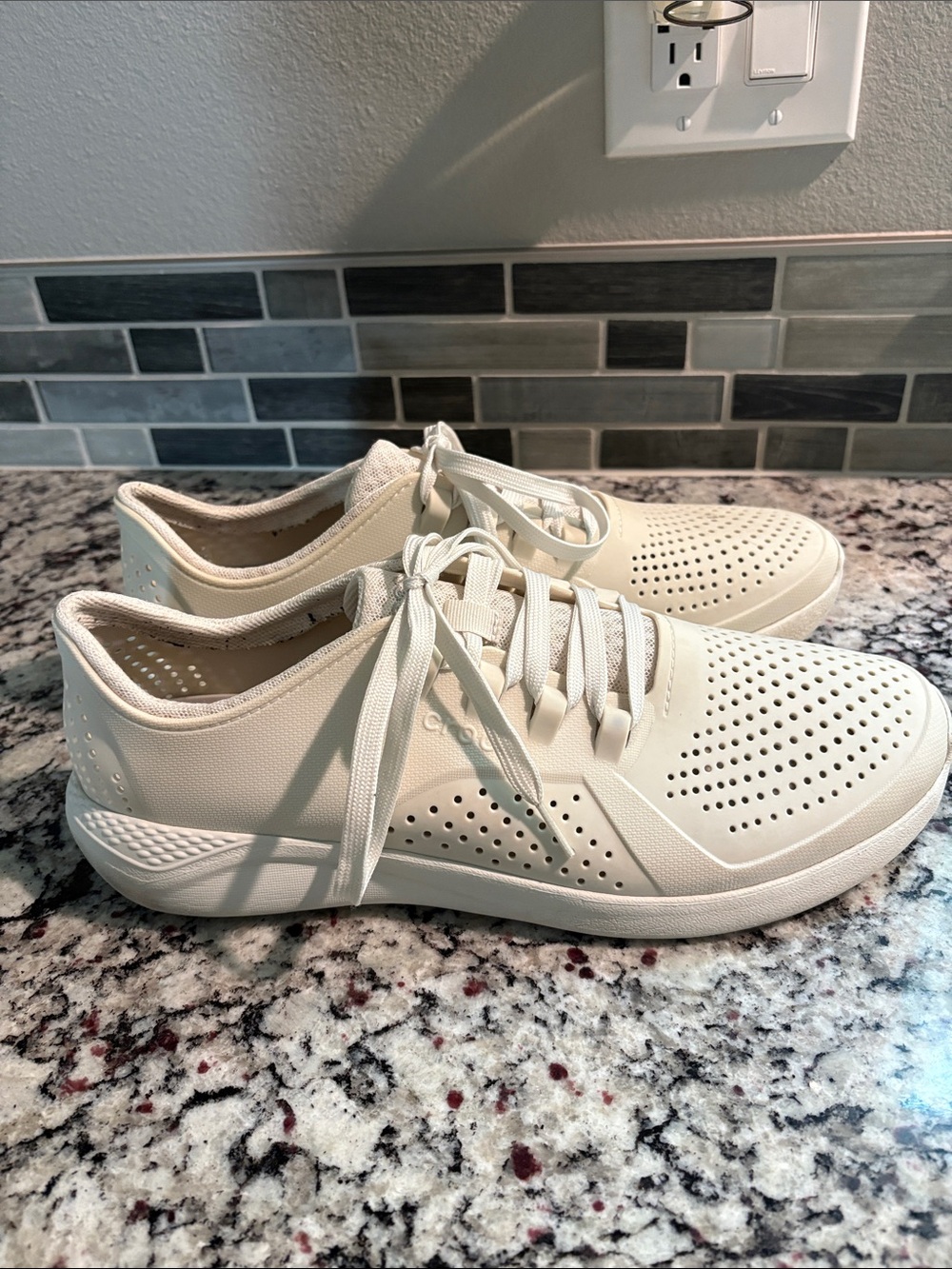 Lightweight by Crocs perforated Lace-Up Sneaker - Cream Mens size 13.